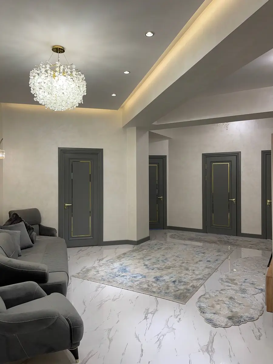 4 xonali kvartira − 106 m², 2/10 qavat