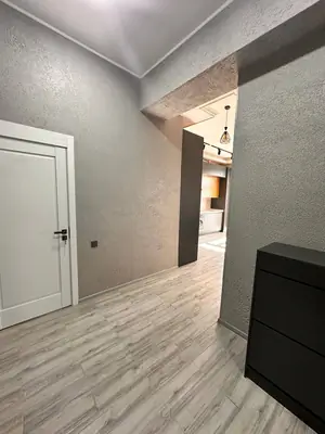 2 xonali kvartira sotiladi − 52 m²