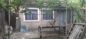 2 qavatli uy − 80 m², 5.5 sot. 