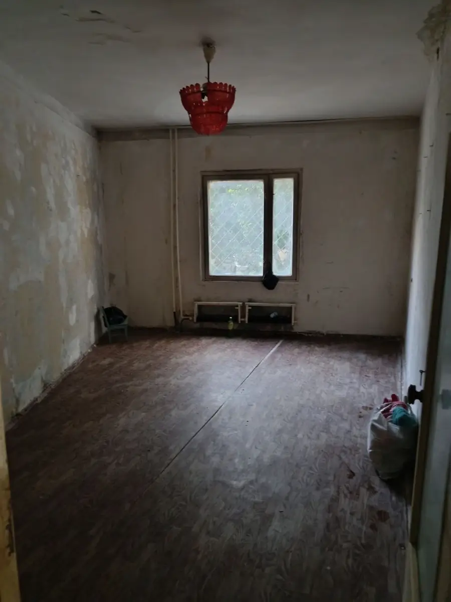 4 xonali kvartira sotiladi − 99 m²