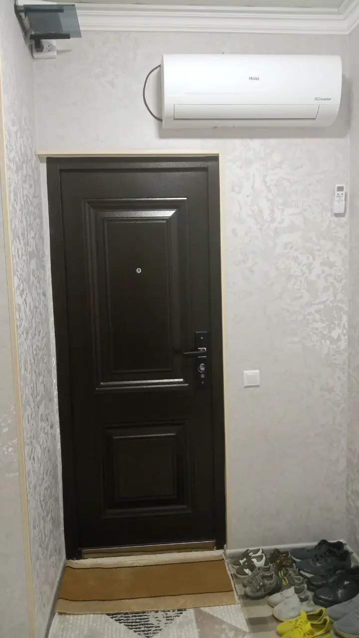 2 xonali kvartira sotiladi − 57 m²