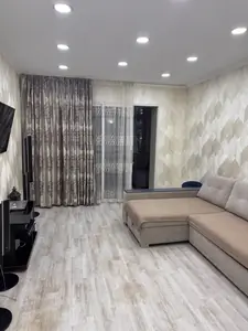 3 xonali kvartira − 72 m², 4/4 qavat