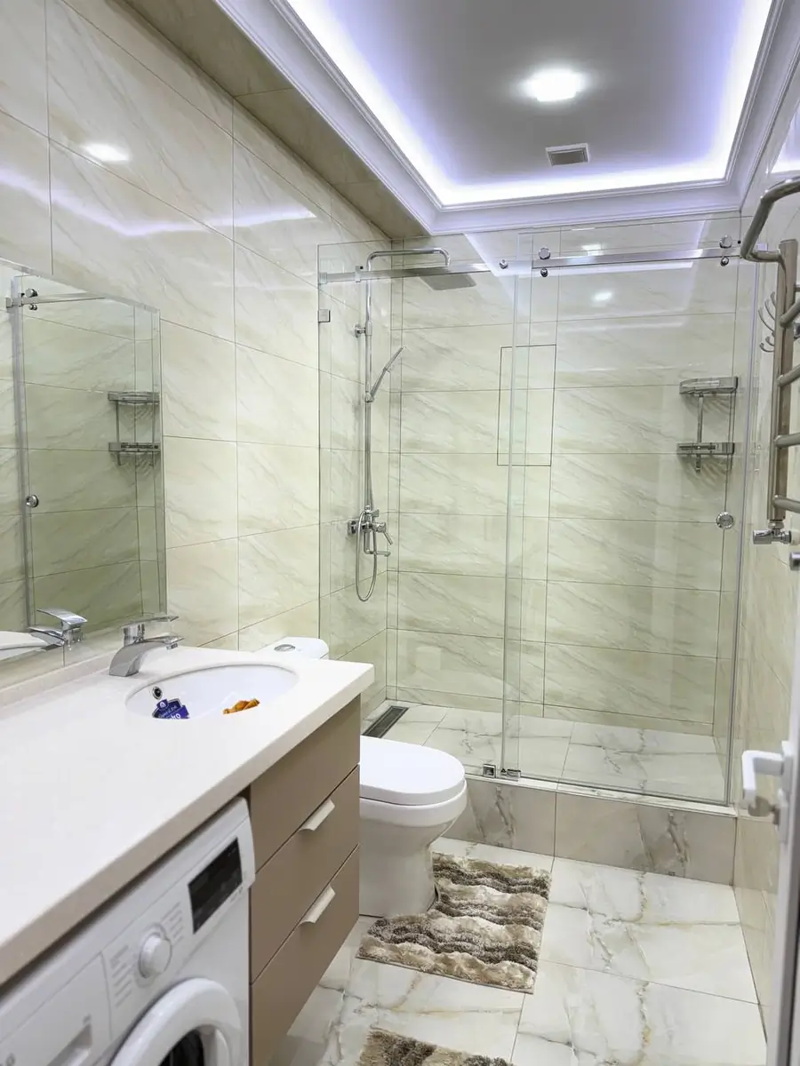 Посуточно 2-комнатная квартира − 55 м²