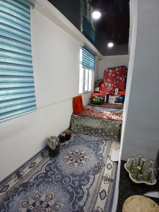 2 xonali kvartira sotiladi − 60 m²