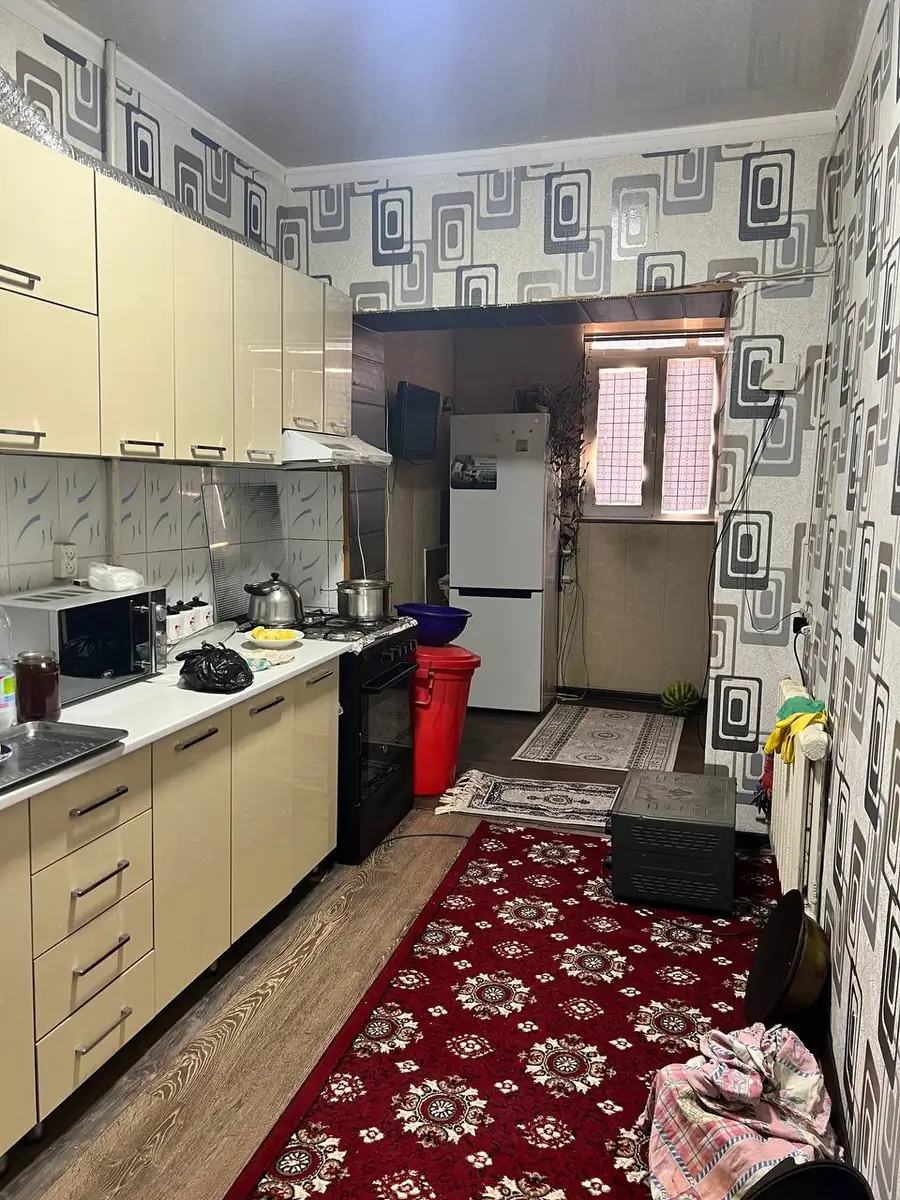 3 xonali kvartira − 90 m², 4/4 qavat