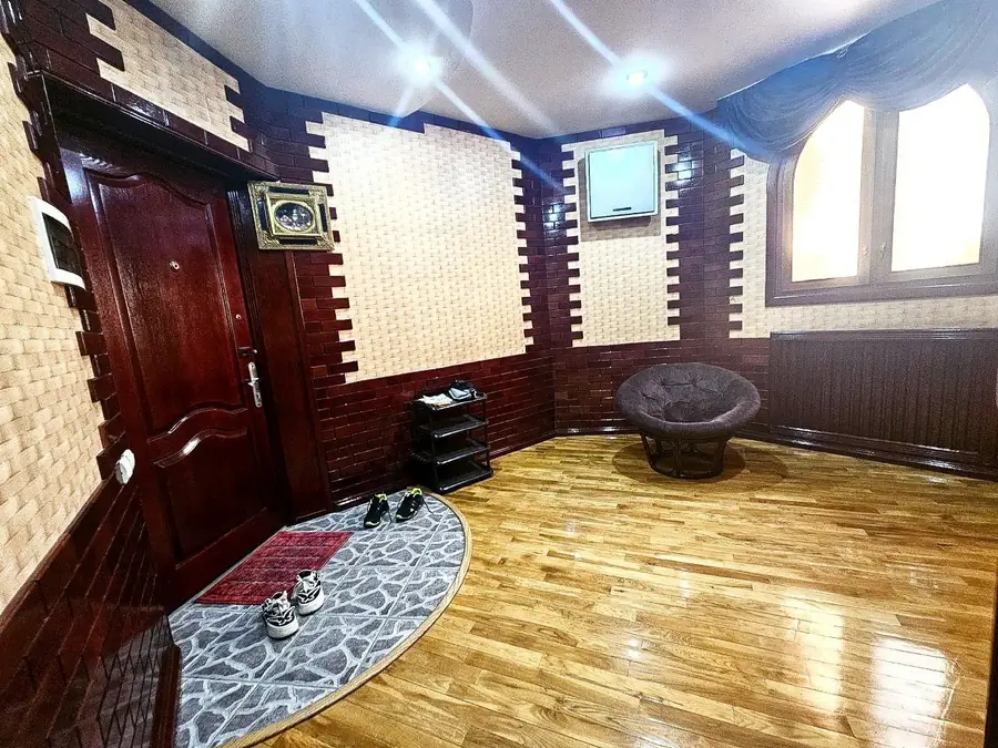 2 xonali kvartira − 82 m², 10/16 qavat