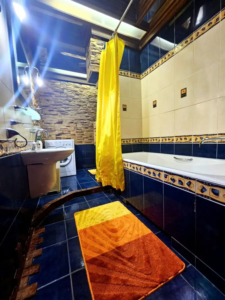 Ijaraga 2 xonali kvartira − 82 m²