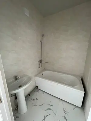 2 xonali kvartira − 60 m², 9/16 qavat