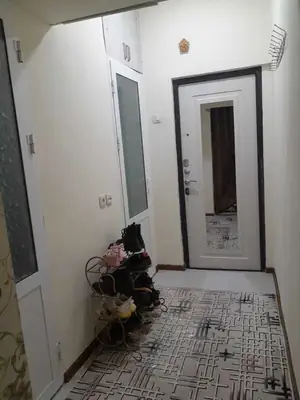 2 xonali kvartira sotiladi − 52.5 m²