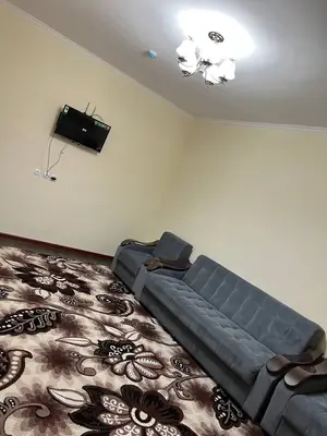 Сдается 2-комнатная квартира − 62 м²