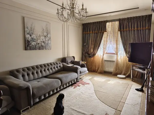 3-комнатная квартира − 86 м², 2/8 этаж