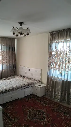 Сдается 1-комнатная квартира − 38 м²