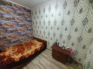 Продается 3-комнатная квартира − 45 м²