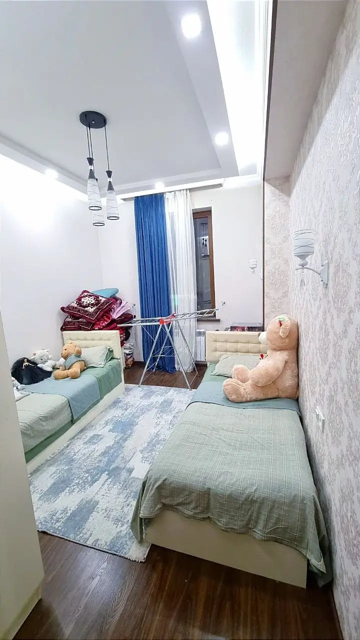 3-комнатная квартира − 70 м², 6/9 этаж