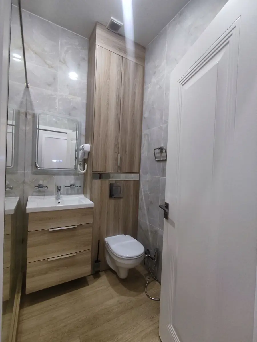 Сдается 2-комнатная квартира − 68 м²