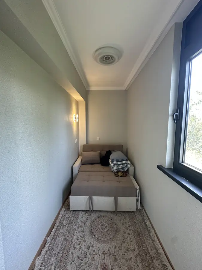 2 xonali kvartira sotiladi − 50 m²