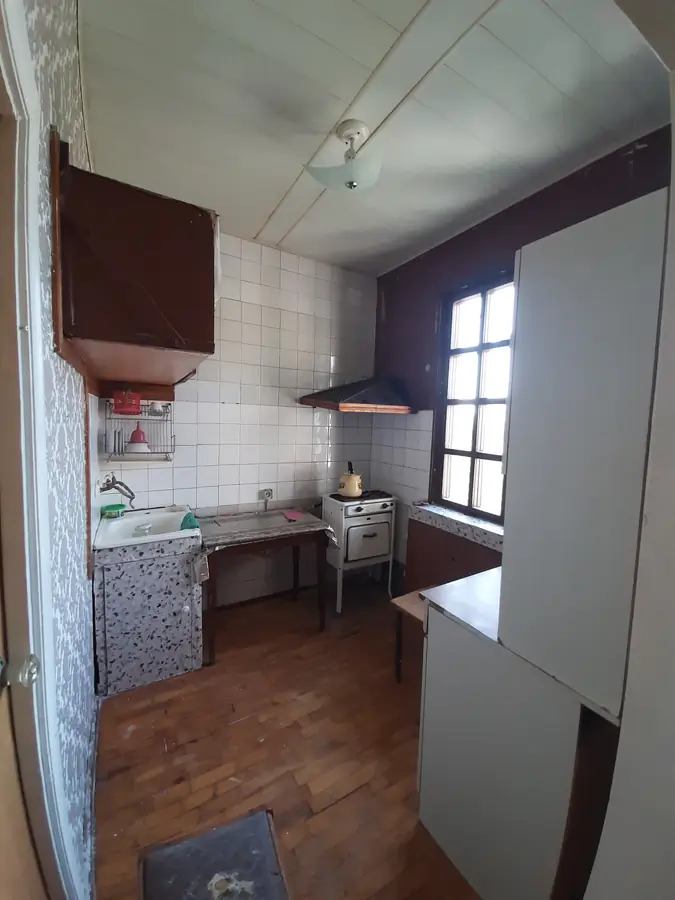 2 xonali kvartira − 44 m², 4/4 qavat