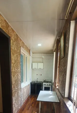 Сдается 2-комнатная квартира − 55 м²