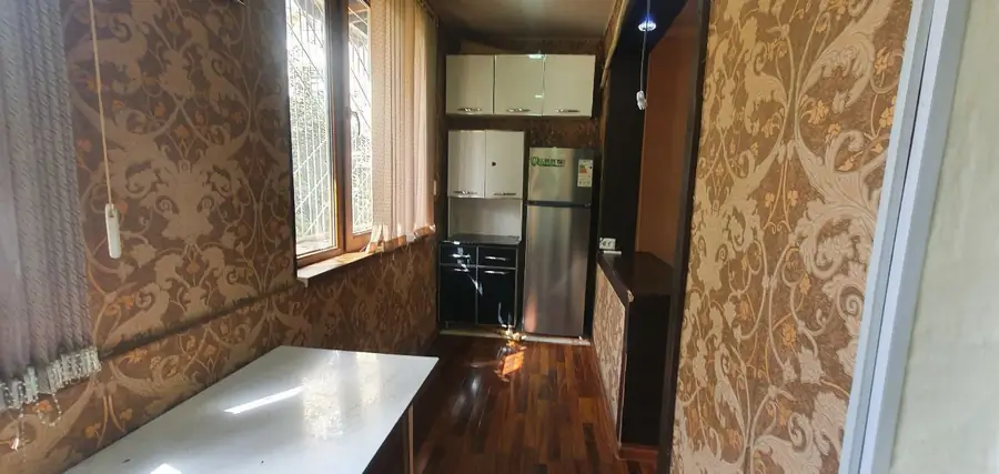 2-комнатная квартира − 55 м², 1/4 этаж