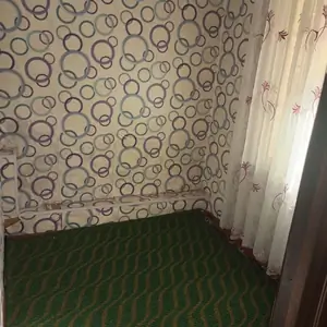 Сдается 2-комнатная квартира − 55 м²