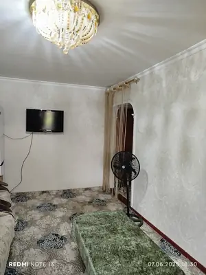 1 xonali kvartira − 29.9 m², 4/4 qavat