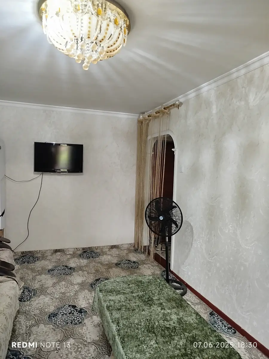 1 xonali kvartira − 29.9 m², 4/4 qavat