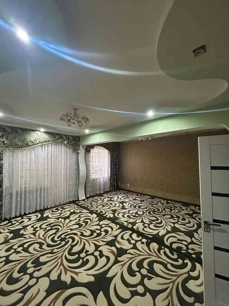 4 xonali kvartira − 92 m², 1/5 qavat