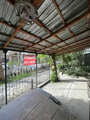 Продается 4-комнатная квартира − 92 м²