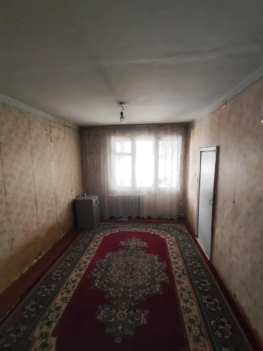1 xonali kvartira − 33 m², 4/4 qavat