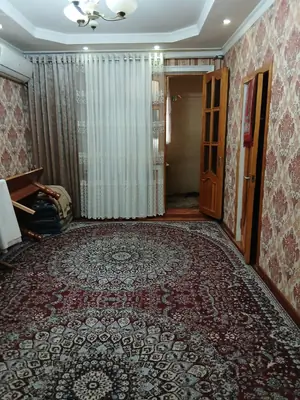 3 xonali kvartira sotiladi − 57 m²