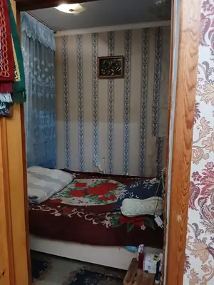 3 xonali kvartira sotiladi − 57 m²