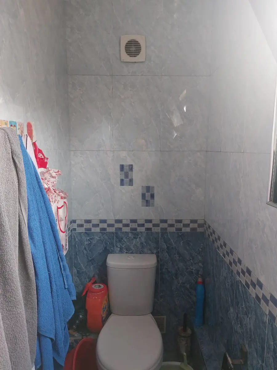 Продается 1-комнатная квартира − 48 м²