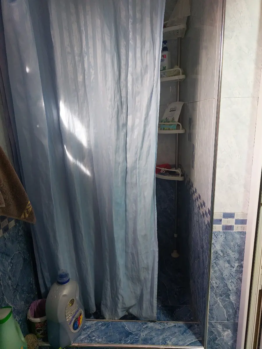 Продается 1-комнатная квартира − 48 м²