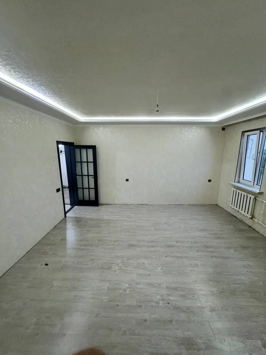 4 xonali kvartira − 90 m², 7/9 qavat