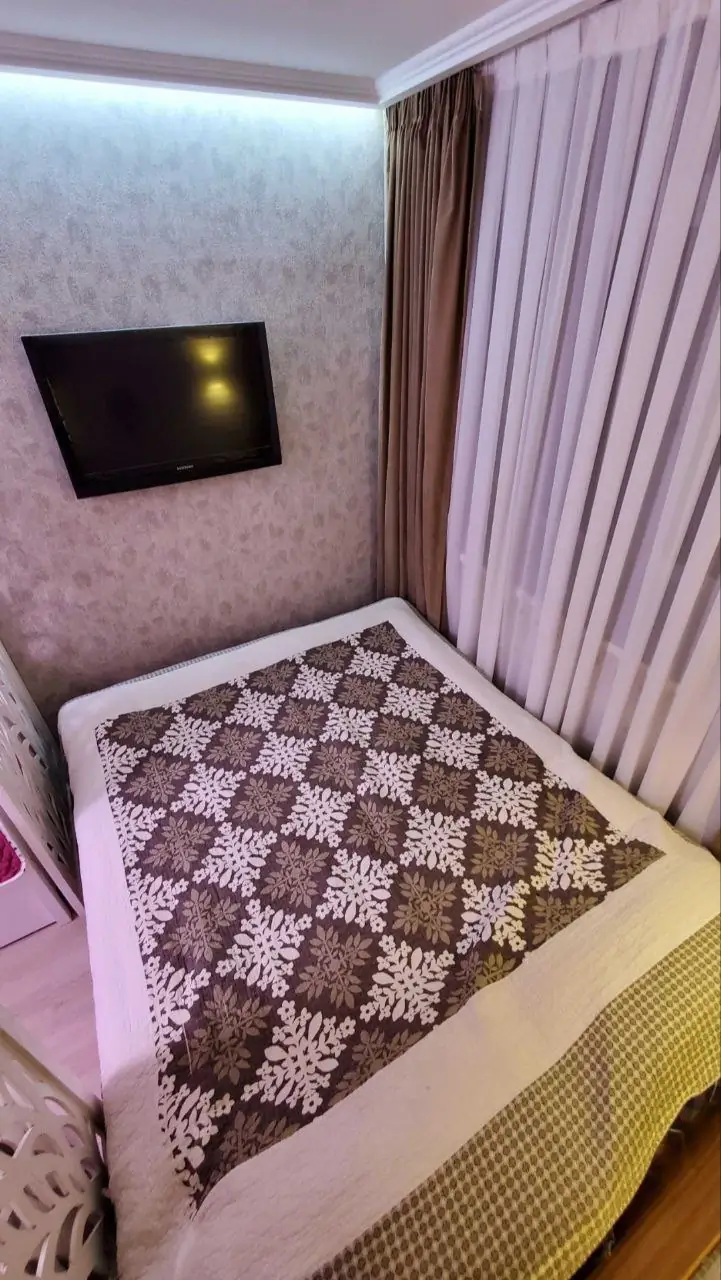 2 xonali kvartira sotiladi − 54 m²