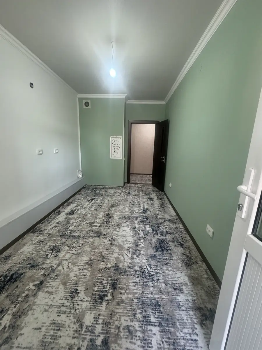Продается 2-комнатная квартира − 71 м²