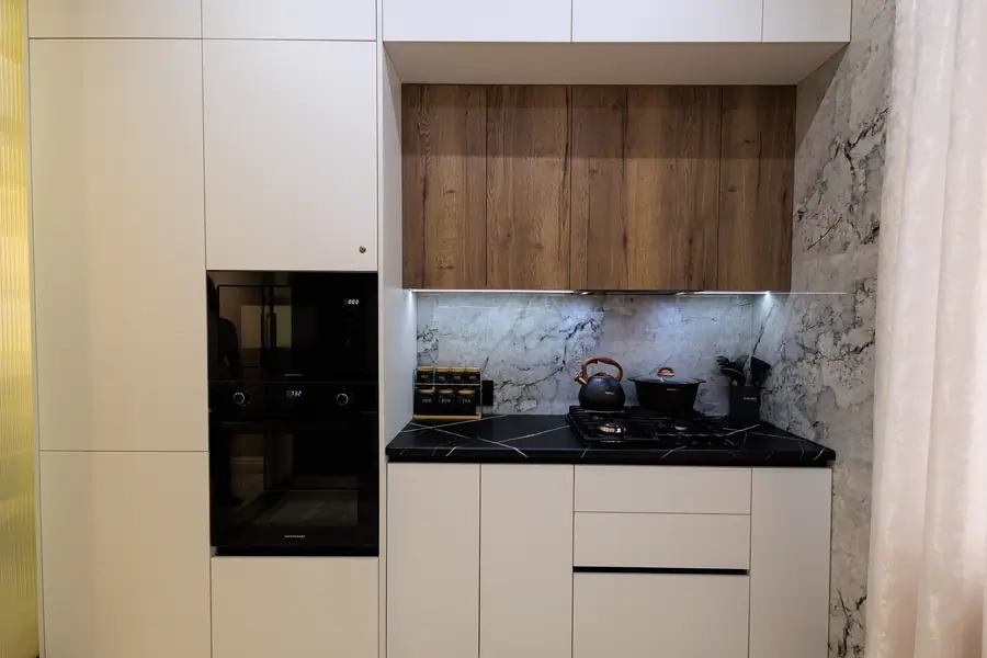 Посуточно 4-комнатная квартира − 80 м²