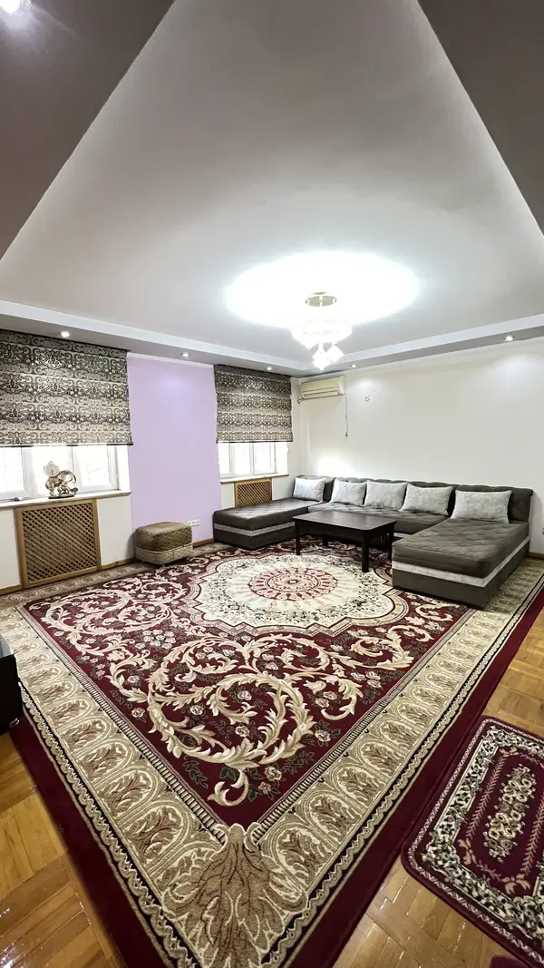 3 xonali kvartira − 80 m², 3/4 qavat