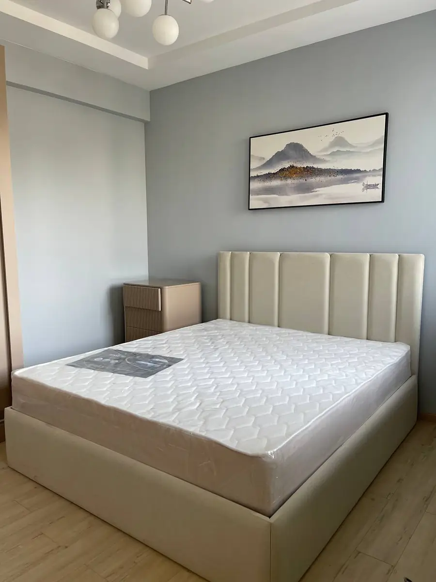 Продается 2-комнатная квартира − 51 м²