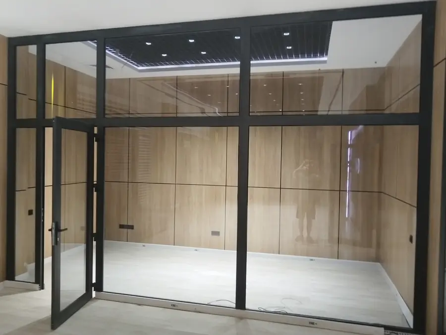 Сдается офис − 180 м²