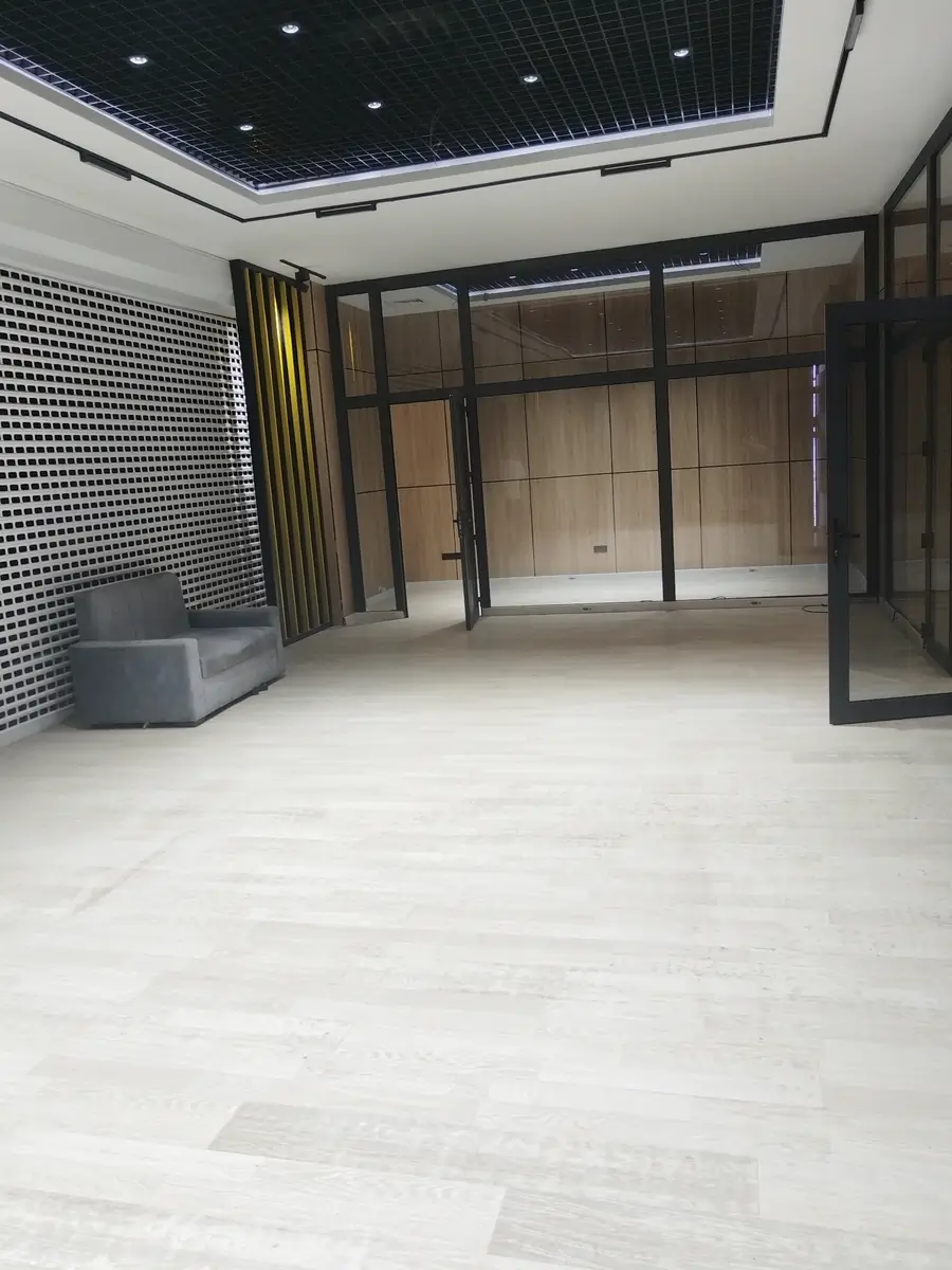 Сдается офис − 180 м²