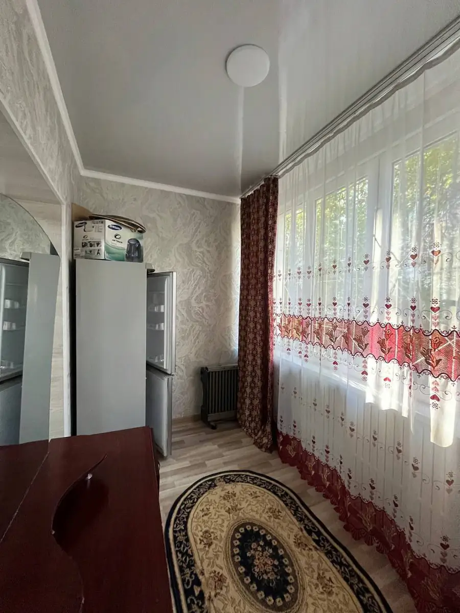 2 xonali kvartira sotiladi − 54 m²