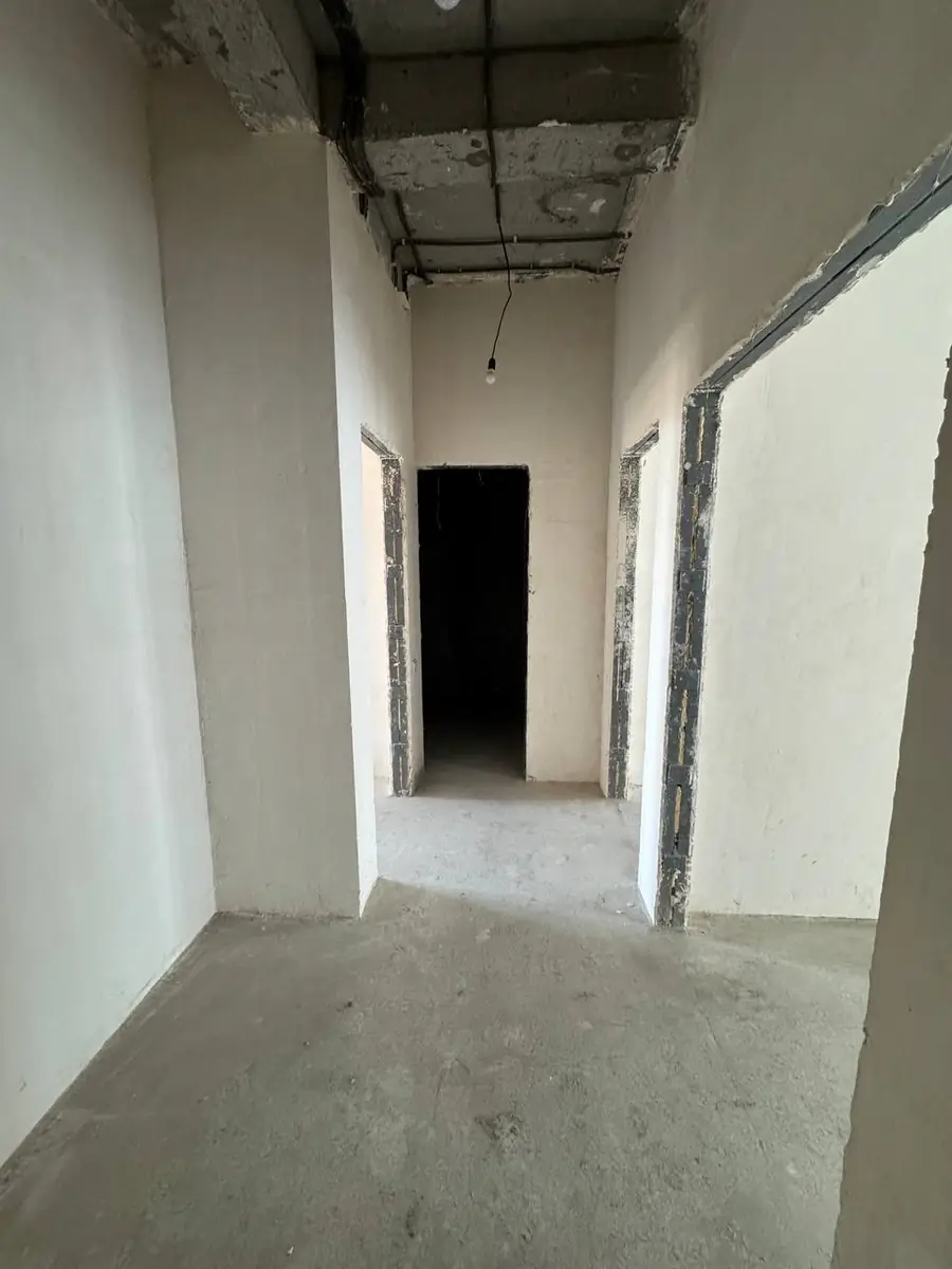 2-комнатная квартира − 67 м², 2/14 этаж