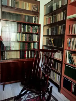 3-комнатная квартира − 80 м², 1/4 этаж