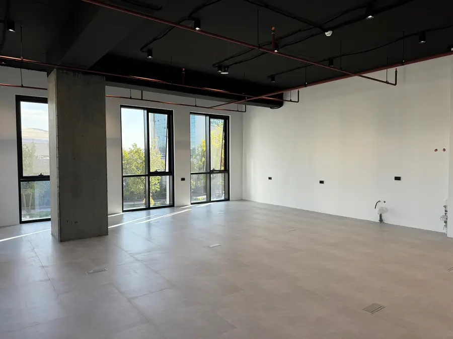 Ijaraga ofis − 80 m²