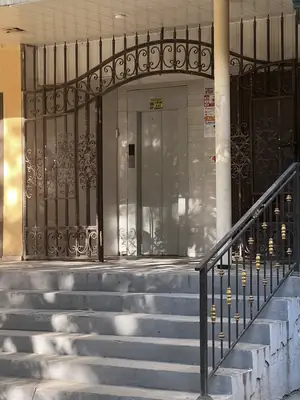 3-комнатная квартира − 90 м², 7/9 этаж