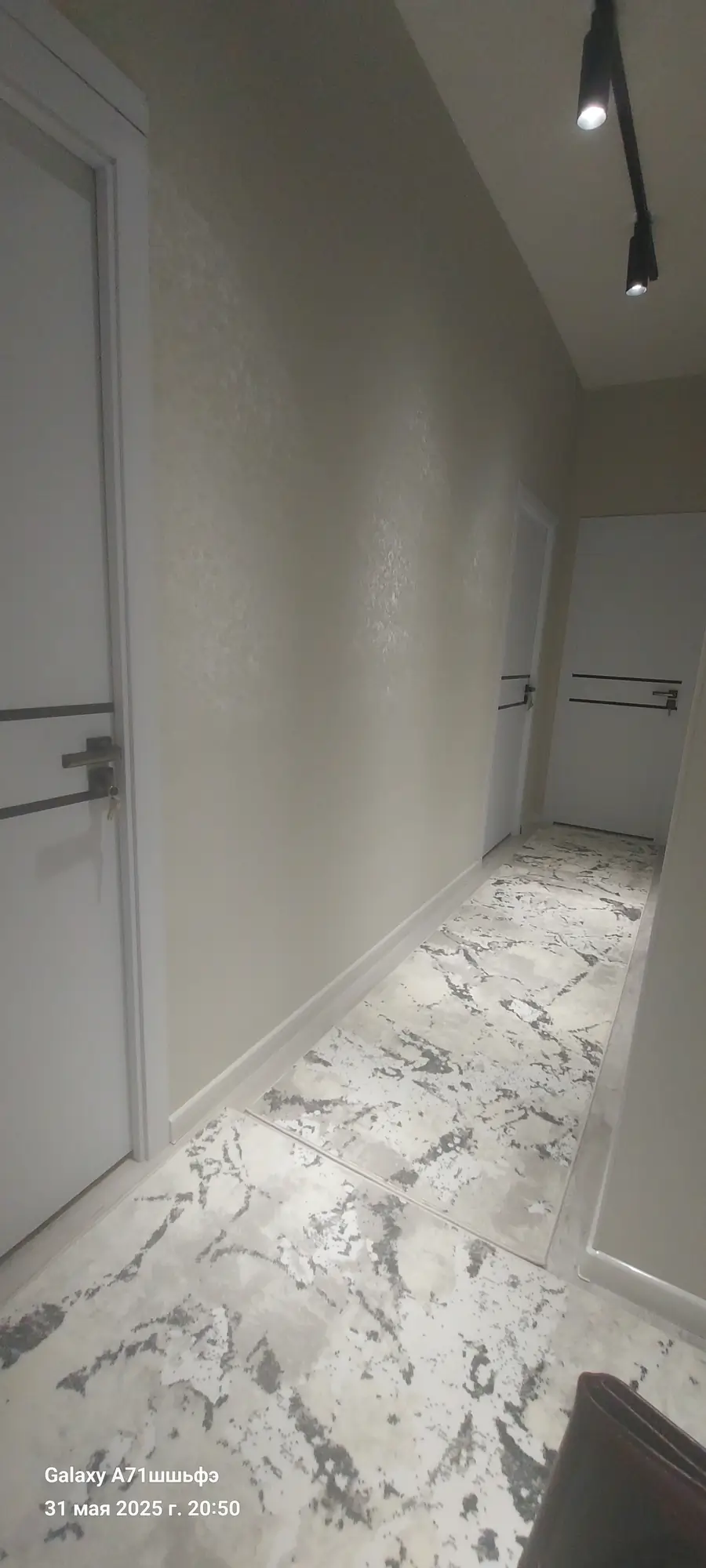 Сдается 2-комнатная квартира − 50 м²