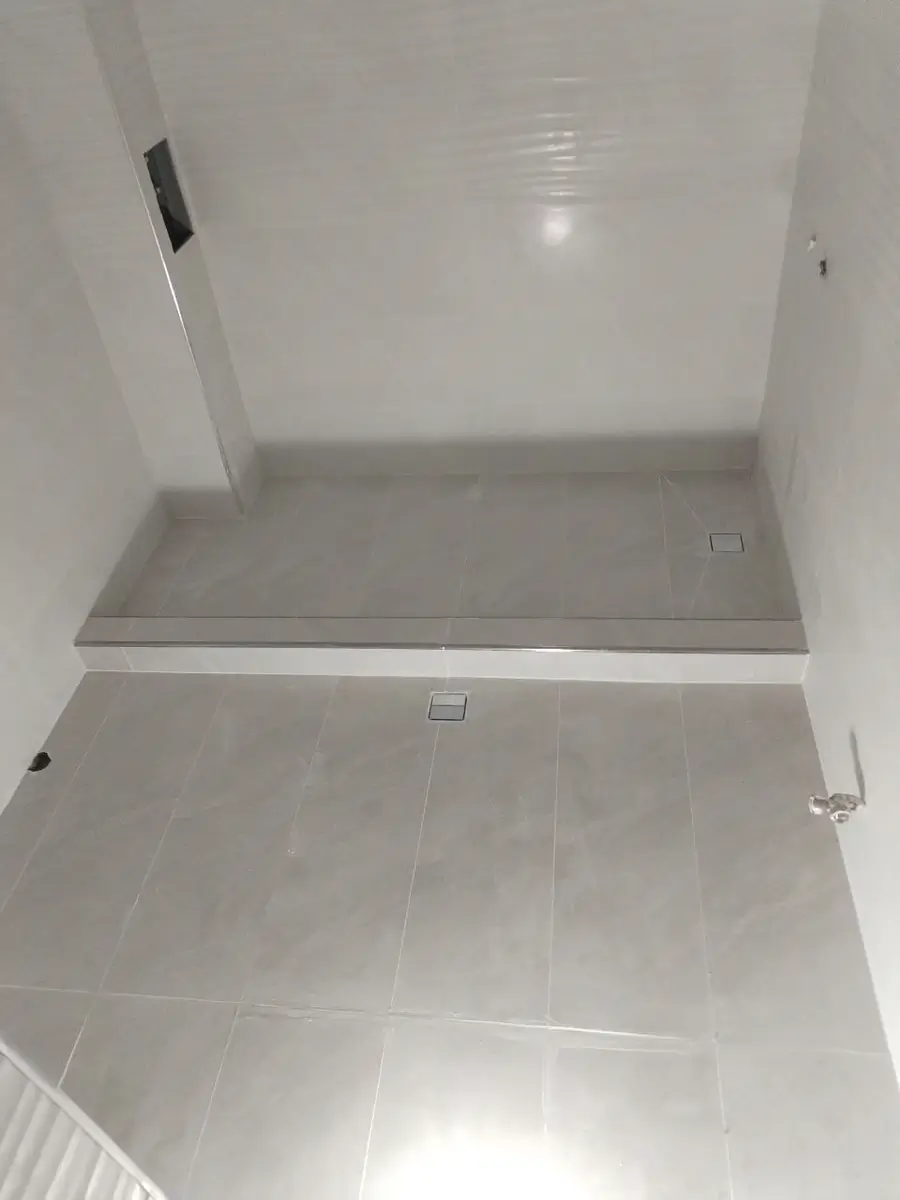 2 qavatli uy sotiladi − 300 m²