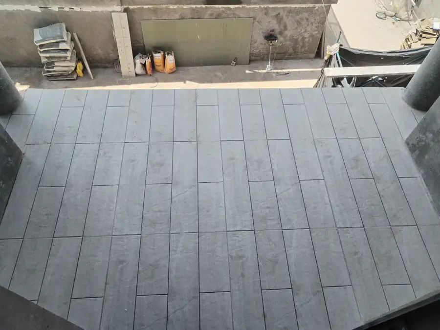 2 qavatli uy sotiladi − 300 m²