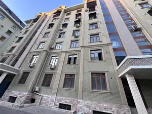 3-комнатная квартира − 101 м², 1/8 этаж
